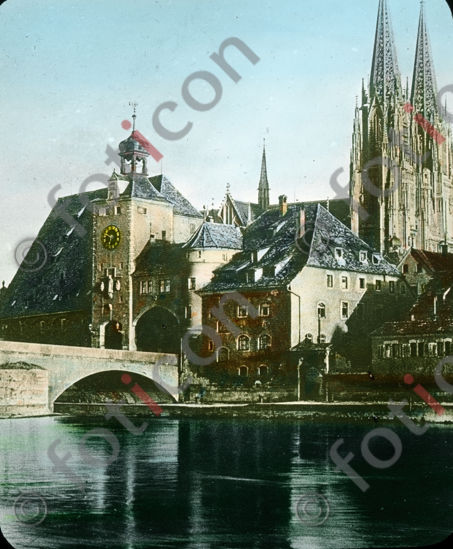 Regensburg | Regensburg - Foto foticon-simon-162-030.jpg | foticon.de - Bilddatenbank für Motive aus Geschichte und Kultur